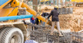 Confiança do setor da construção civil segue firme, apesar de leve queda nas atividades em Maio, indica CNI